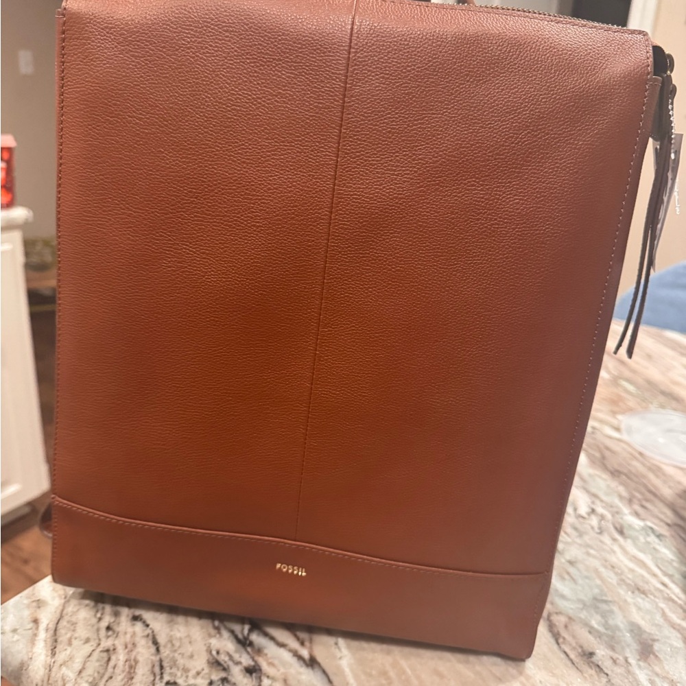 Fossil Tan Leather Messenger Bag